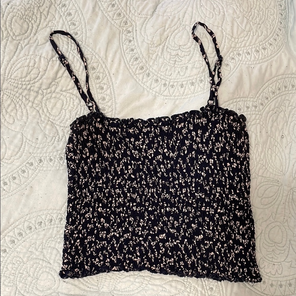 Brandy Melville Floral Navy and white Women's Top